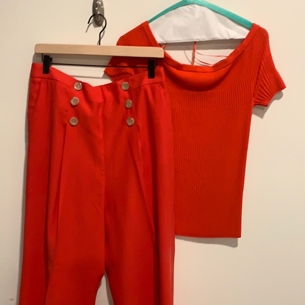 Bright Never Worn Summer Statement Set. - image 1